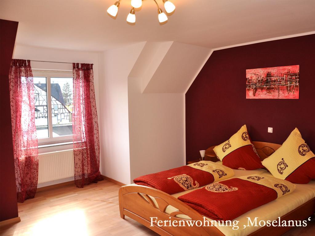 Ferienwohnungen Ferienland Cochem 브루티크판켈 객실 사진